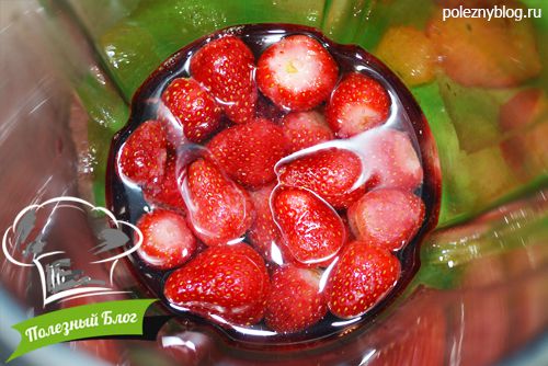 Клубничный шейк с персиками и абрикосами | Шаг 3