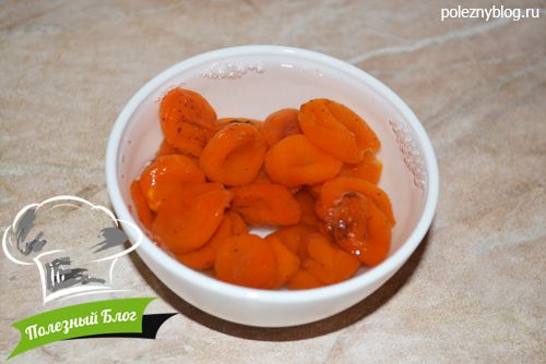 Льняная каша с хурмой, изюмом и курагой | Шаг 3
