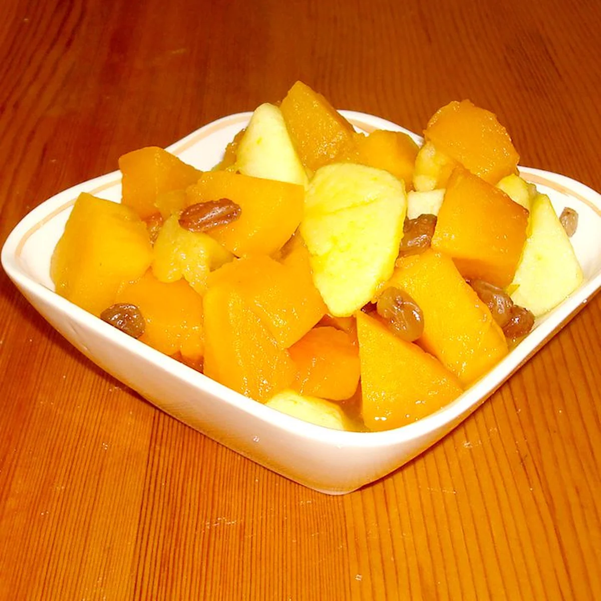 Печёная тыква с яблоками