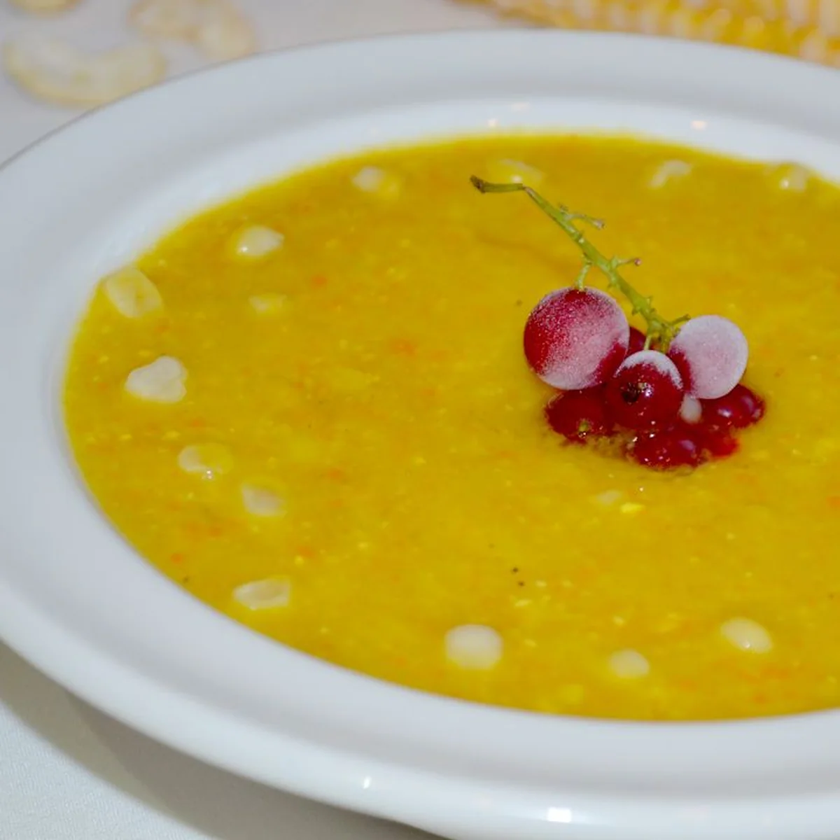 Суп-пюре из кукурузы, кабачка и моркови