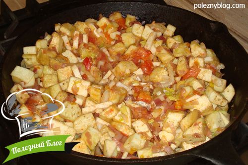 Тушёные баклажаны с овощами - Шаг 11