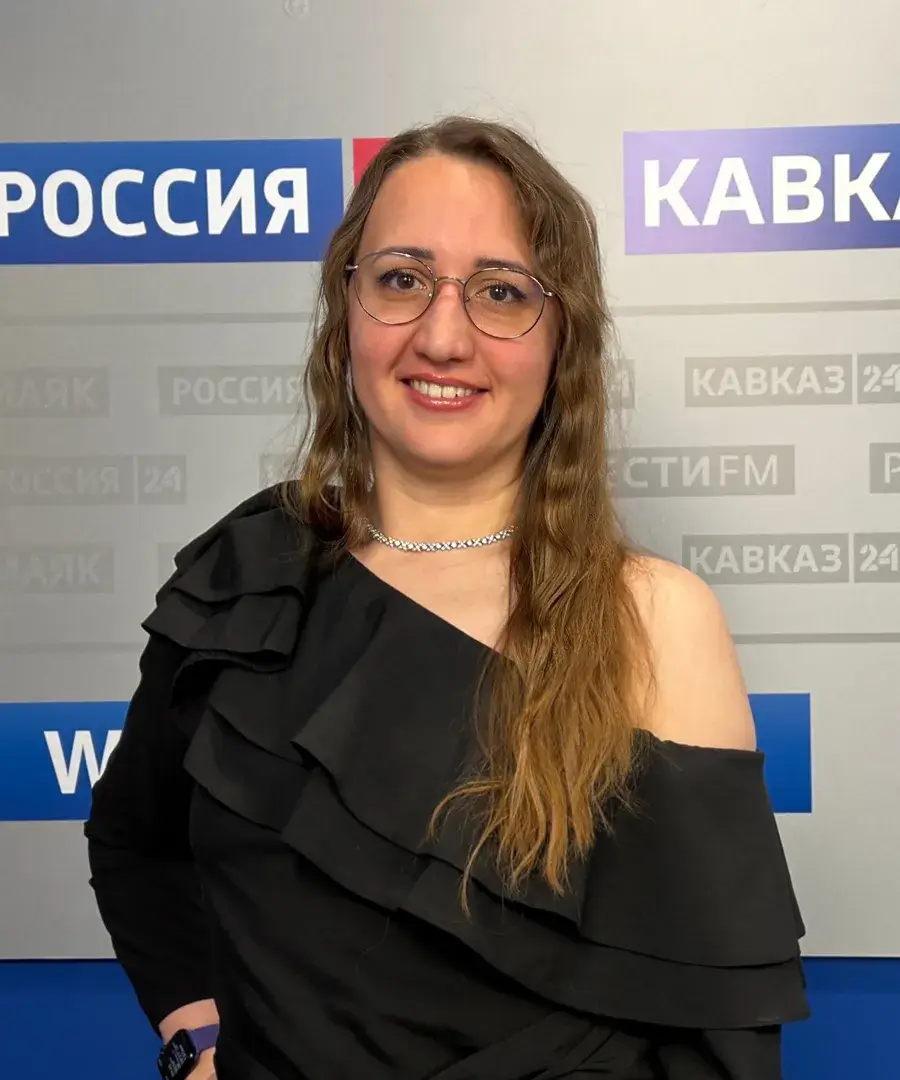 Людмила Бриллиант в студии Радио «Ставрополье» — эфир о том, как составить полезное новогоднее меню.