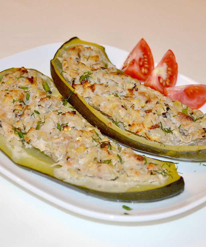 Кабачки с фаршем в духовке