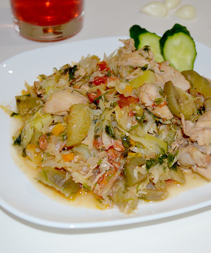Овощное рагу с курицей без соли