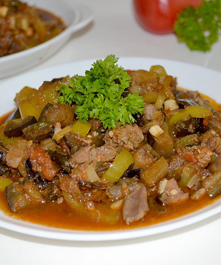 Тушёные субпродукты с овощами